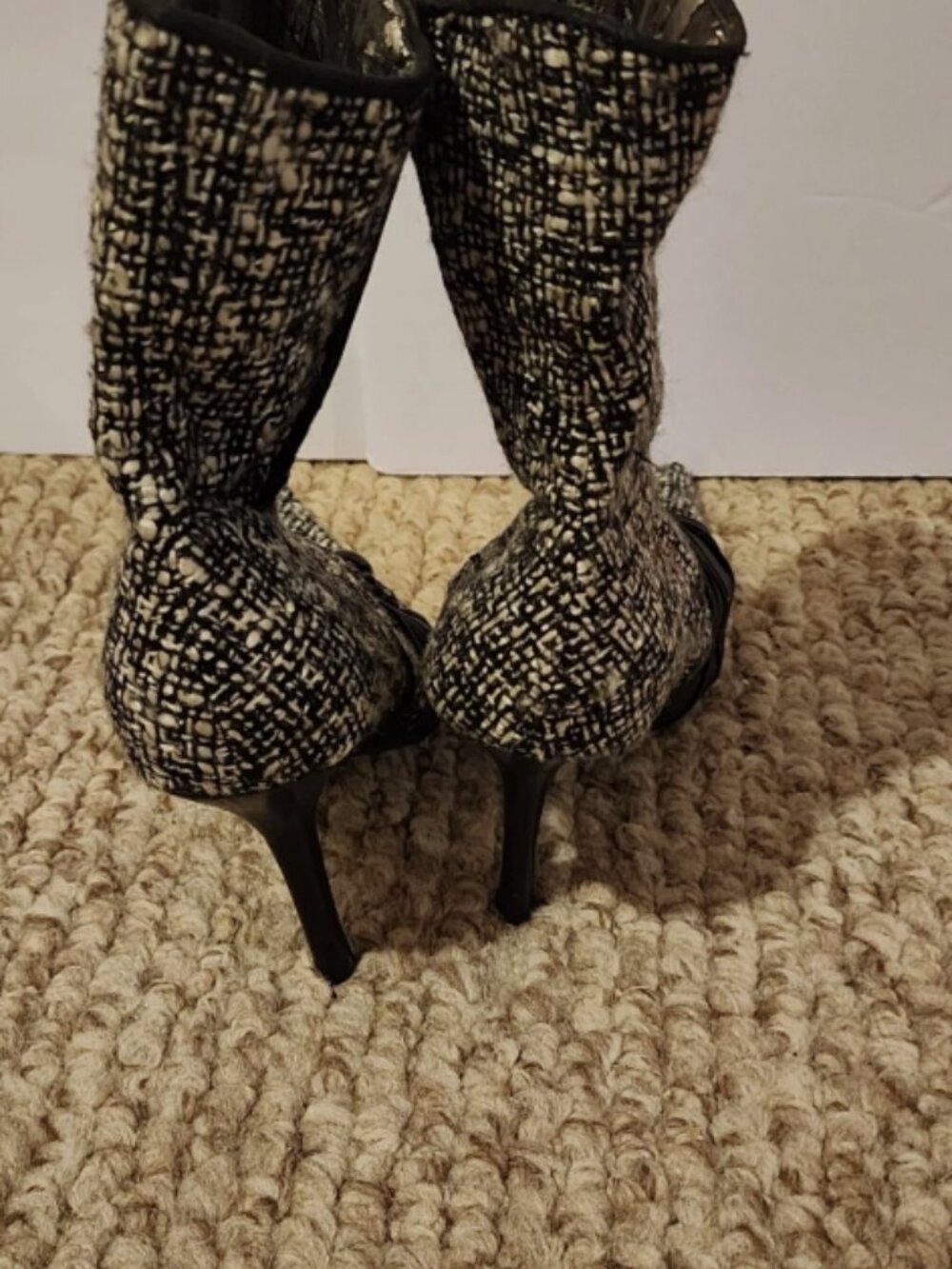 Steve Madden Womens Black & White Tweed Bootie Zip Embellished Size 8 - Picture 6 of 8